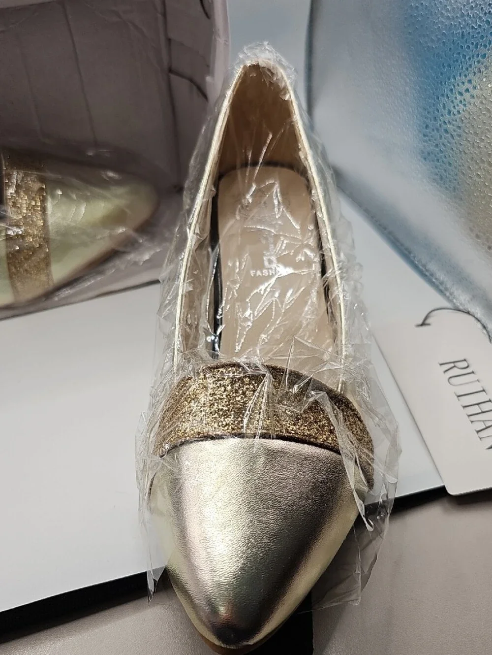 Gold Glitter Block Heel Pumps - Women's Dress Shoes 7.5